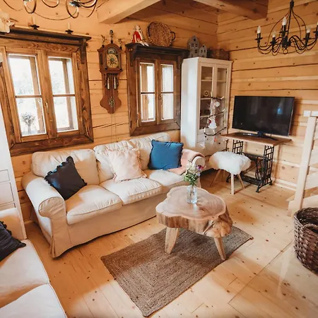 Drevenica Liptovské Behárovce * Liptovske Beharovce