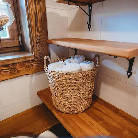 Drevenica Liptovské Behárovce * Liptovske Beharovce